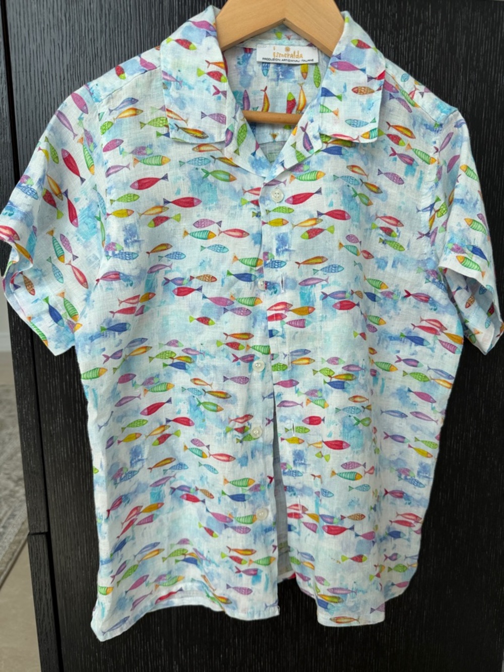 💯 Italian linen button down short sleeves shirt. Classic style, boys Size S